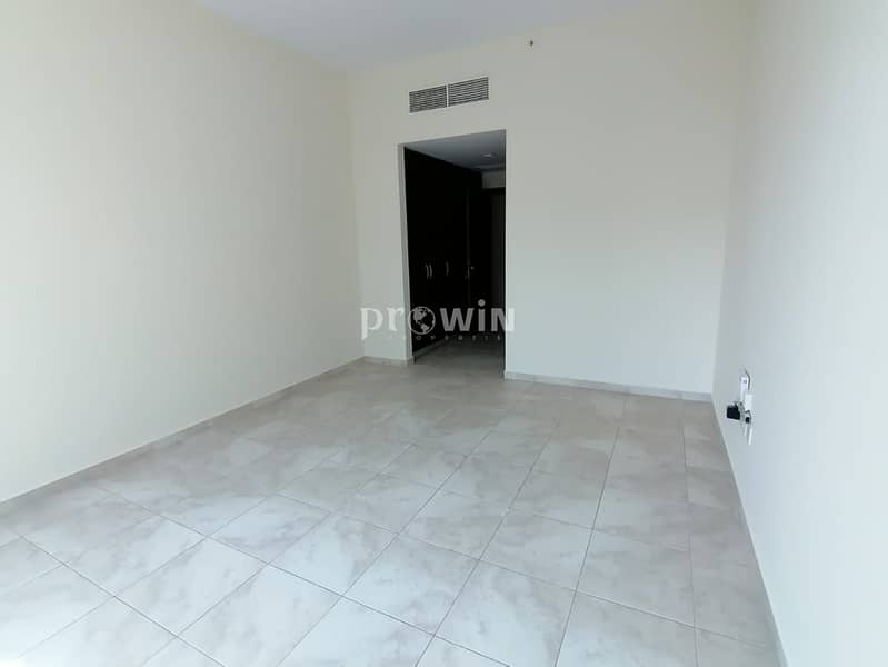 3 Huge Close Kitchen | Spacious Three Bed Apt | Two Balconies | Great Amenities !!!