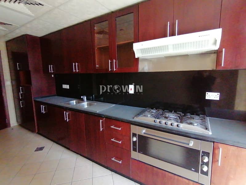 21 Huge Close Kitchen | Spacious Three Bed Apt | Two Balconies | Great Amenities !!!