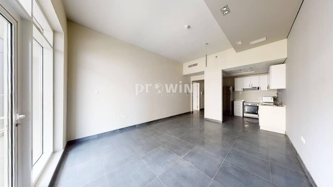 6 Big Balcony  | Beautiful One Bed Apt | Great  Amenities | Prime Locations !!!