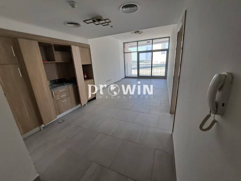 Quality and Spacious 1 BR | Prime Location | Great Layout