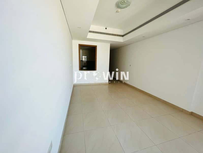 SPACIOUS 2 BEDROOM | UN FURNISHED | AVAILABLE NOW