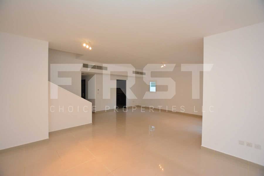 11 Internal Photo of 5 Bedroom Villa in Al Reef Villas 348.3 sq. m-3749 sq. ft-Abu Dhabi -UAE (45). jpg