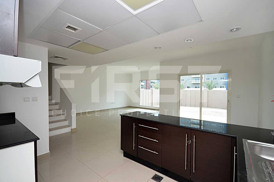 8 Internal Photo of 4 Bedroom Villa in Al Reef Villas Al Reef Abu Dhabi UAE  2858 sq (47). jpg