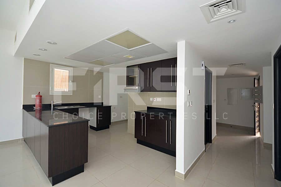9 Internal Photo of 4 Bedroom Villa in Al Reef Villas Al Reef Abu Dhabi UAE  2858 sq (9). jpg