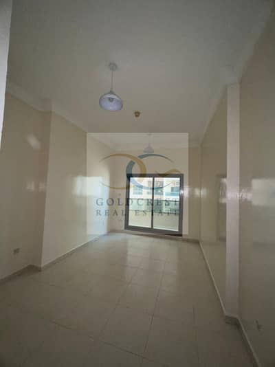 فلیٹ 1 غرفة نوم للبيع في مدينة الإمارات‬، عجمان - Living Room