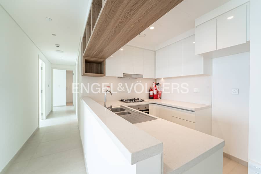Full Burj Khalifa View | Mid Floor I Vacant Full Burj Khalifa View | Mid Floor I Vacant