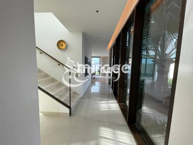 6 Bedroom Villa for Sale in Saadiyat Island, Abu Dhabi - 449497b6-ecee-4bd1-bde3-cc9146f1. jpg