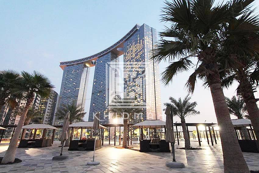 Hot Deal! 2 BR M Apartment at the Gate Towers, Reem Island