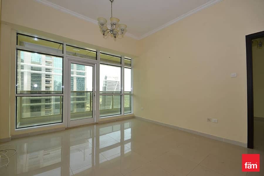 Lake View | Close to Metro | Rented Lake View | Close to Metro | Rented