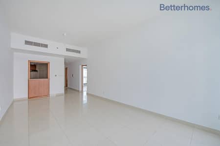 2 Bedroom Flat for Sale in Dubai Marina, Dubai - Upgraded | Vacant on transfer | Furnished