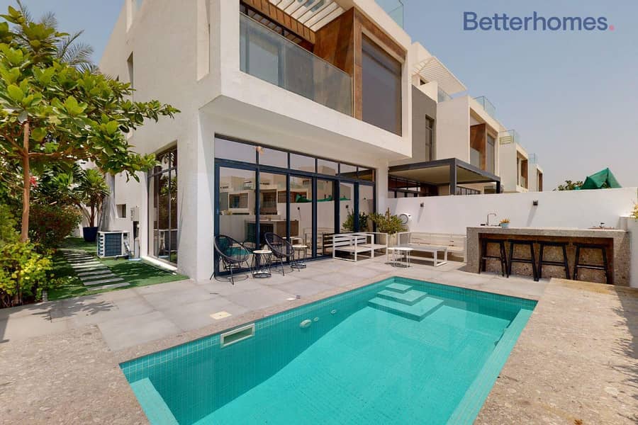 Corner Plot | Private Pool | Smart Home Corner Plot | Private Pool | Smart Home