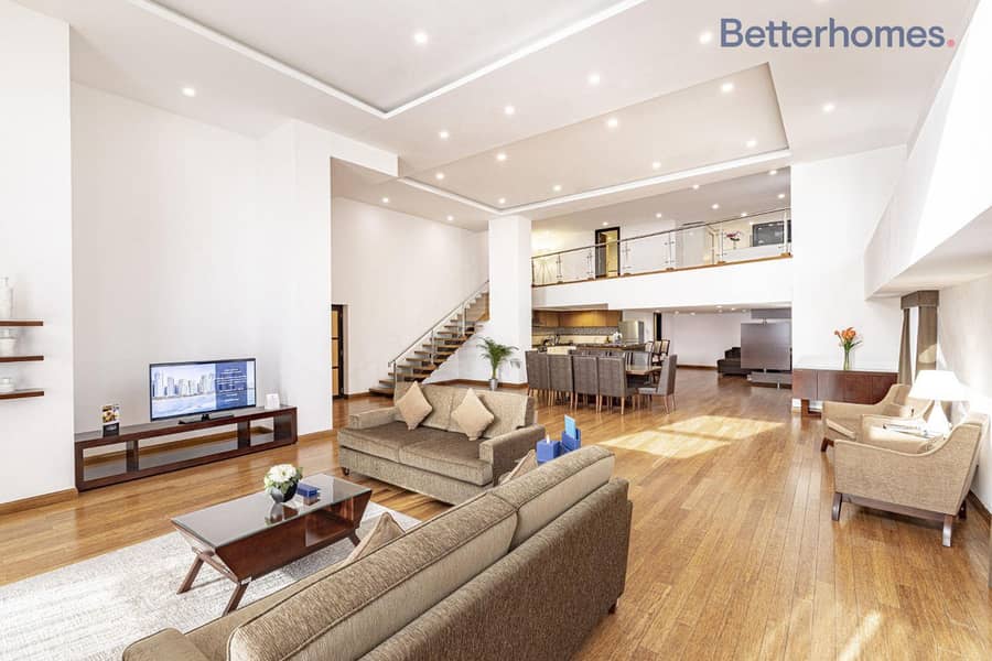 Luxury Loft | Bills Included | Full Sea View Luxury Loft | Bills Included | Full Sea View