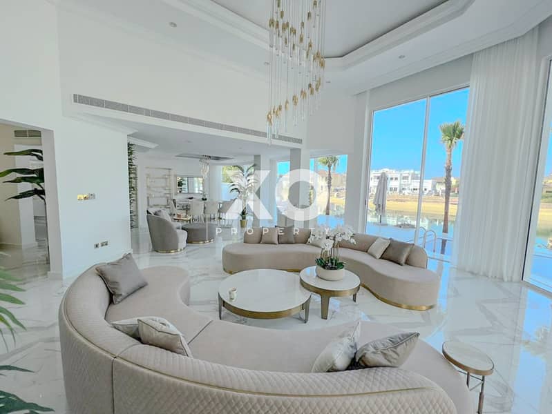 Never lived in|Newly renovated|Luxury furnishings Never lived in|Newly renovated|Luxury furnishings