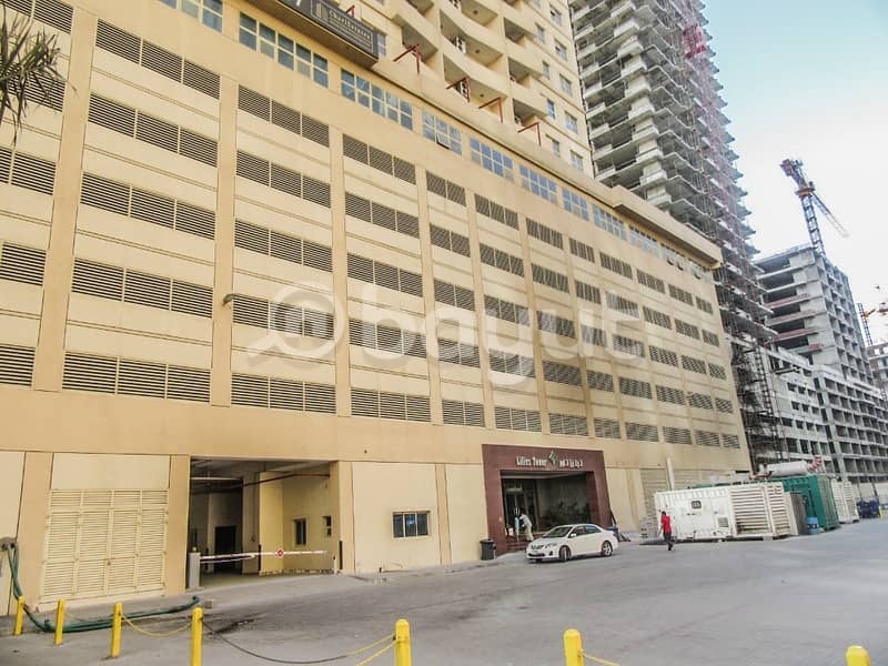 شقة في برج الزنبق،مدينة الإمارات‬ 2 غرف 275000 درهم - 3492894