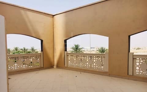 Large Stduio Apartment with Terrace & Balcony Large Stduio Apartment with Terrace & Balcony