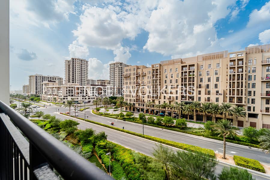 Stunning Apartment | Boulevard View Stunning Apartment | Boulevard View