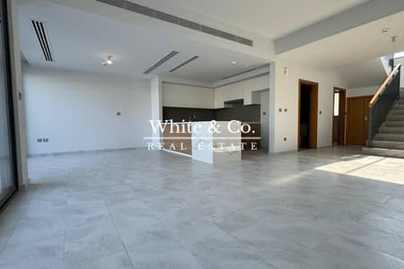 3 Bedroom Townhouse for Rent in Dubailand, Dubai - BRAND NEW | 3 BED + MAID | AVAILABLE NOW
