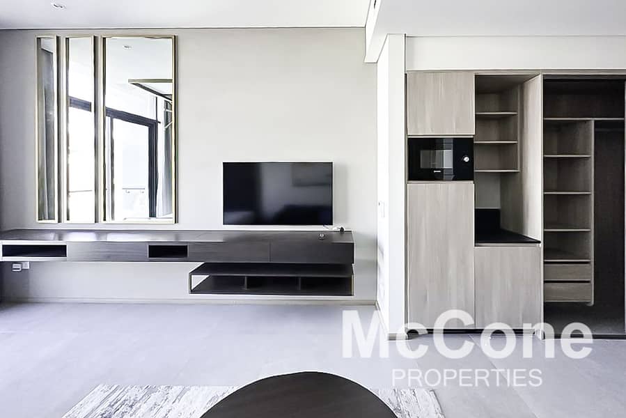 Luxurious Apartment | Furnished | Ready to Move In Luxurious Apartment | Furnished | Ready to Move In