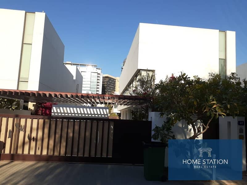 MODERN CONTEMPORARY 4 BR WITH PRIVATE POOL JUST 399,999 MODERN CONTEMPORARY 4 BR WITH PRIVATE POOL JUST 399,999