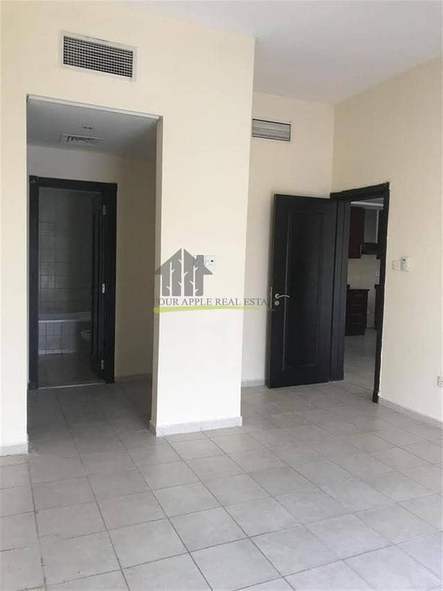 6 One Bedroom (V Type) Without Balcony Mediterranean