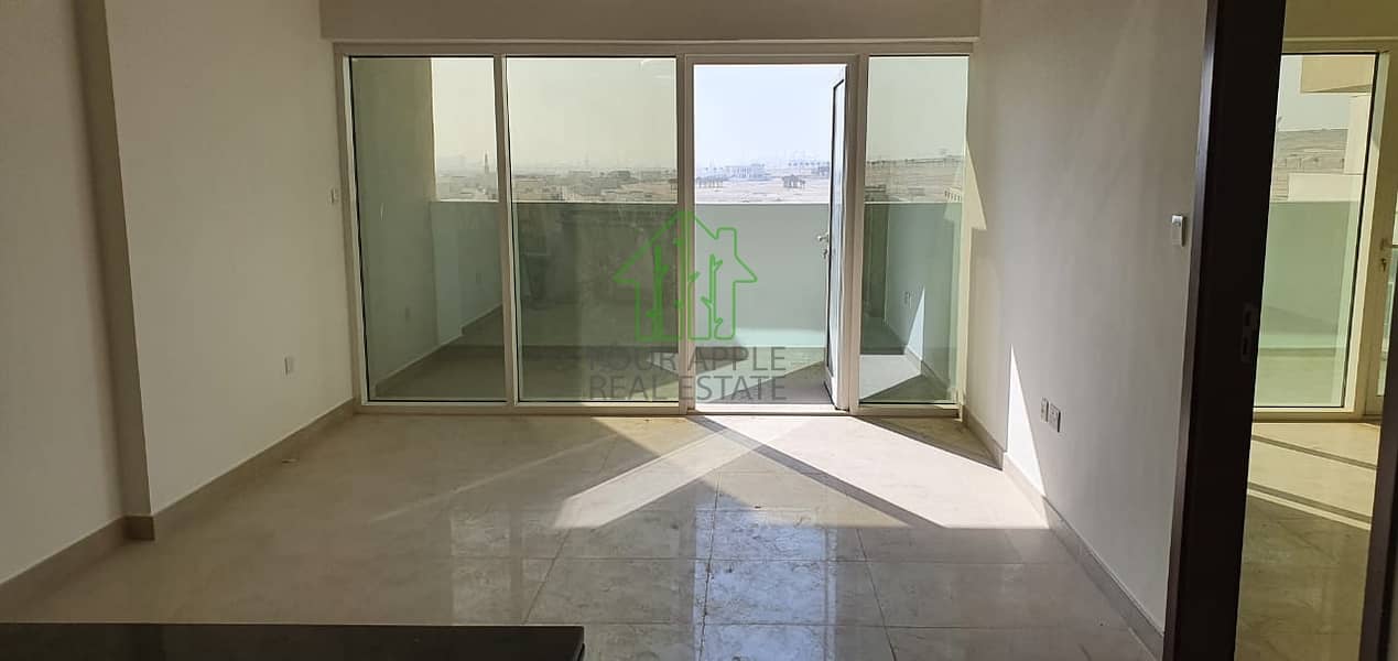 3 Brand New|1 Bedroom|Pool View|Kitchen Appliance