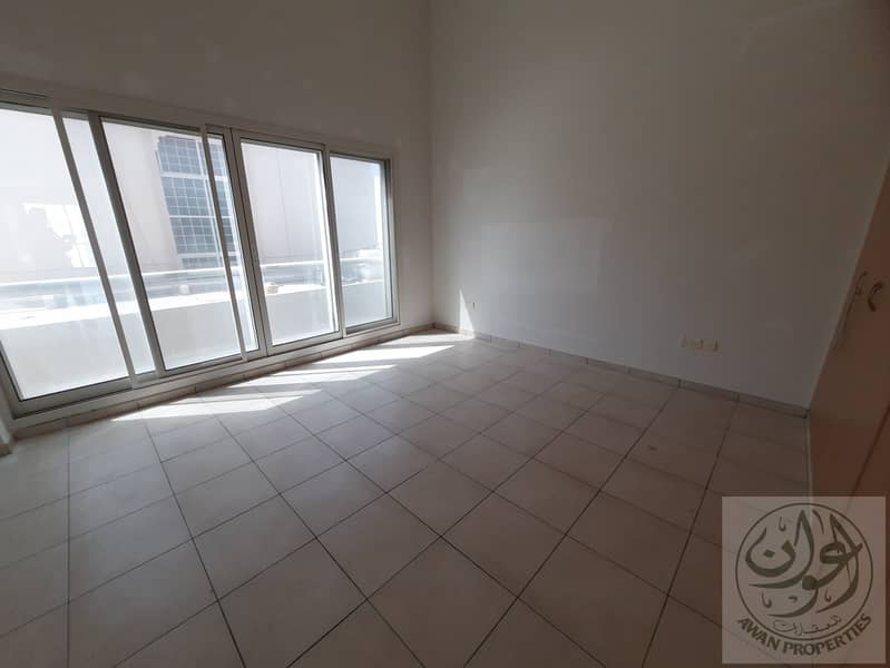 SPECIOUS 5BHK WITH PRIVATE POOL READY TO MOVE VILLA FOR RENT JUST 480K SPECIOUS 5BHK WITH PRIVATE POOL READY TO MOVE VILLA FOR RENT JUST 480K