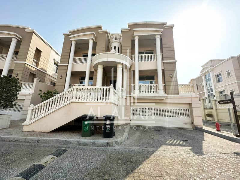 位于哈里发城,阿尔福桑小镇 5 卧室的别墅 269500 AED - 7891570 位于哈里发城,阿尔福桑小镇 5 卧室的别墅 269500 AED - 7891570