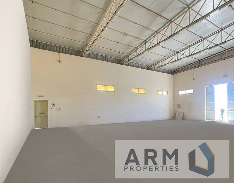 2400 Sq Ft WAREHOUSE | DIRECT FROM OWNER