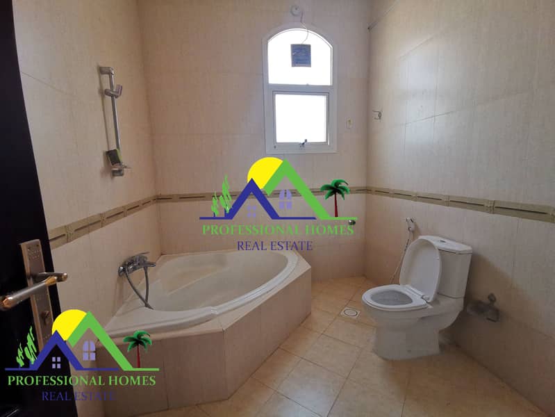 13 9 BR Villa with Nice Yard with Water Well