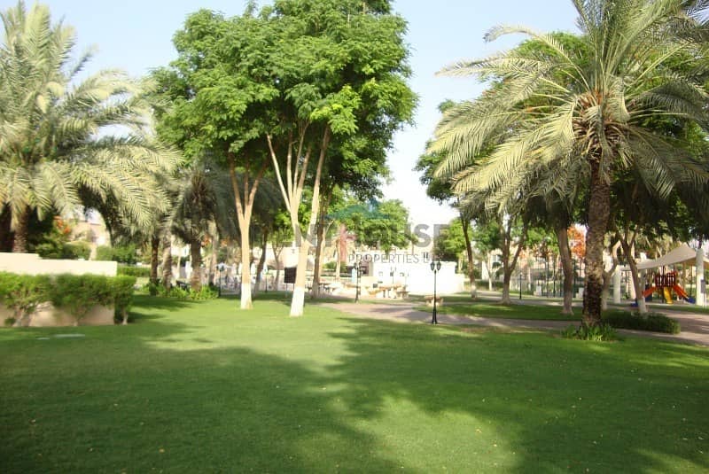 3M Bang Opposite Pool & Park 3M Bang Opposite Pool & Park