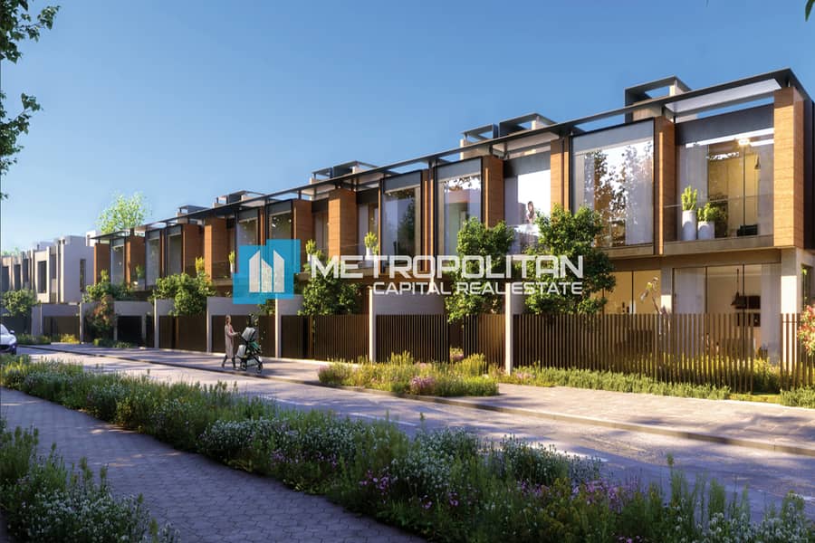 Single Row | Mid 3BR TH | Attractive Location Single Row | Mid 3BR TH | Attractive Location
