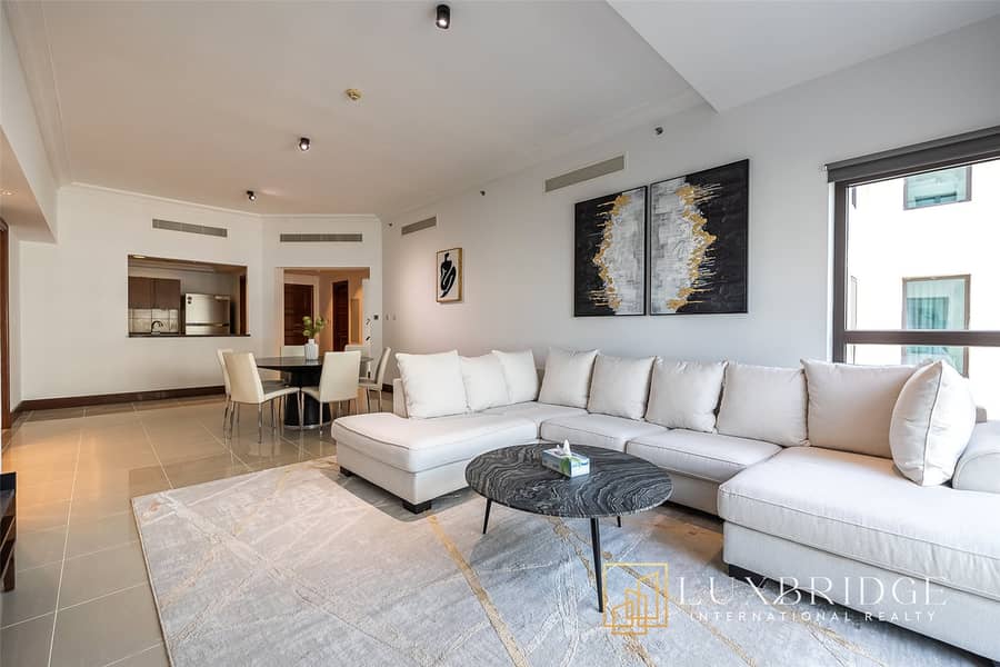 Spacious 2 bedroom | Amzing Layout | vacant Spacious 2 bedroom | Amzing Layout | vacant