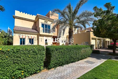 5 Bedroom Villa for Sale in Dubai Sports City, Dubai - Stunning 5 bed villa with amazing golf view