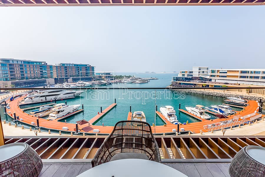 Luxurious 3BR Apartment | Vacant | Sea View Luxurious 3BR Apartment | Vacant | Sea View