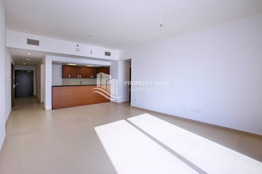 2 3-br-apartment-al-reem-island-shams-abu-dhabi-gate-tower-2-dining-area. JPG