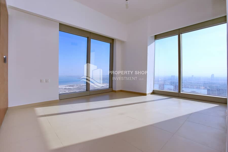 4 3-br-apartment-al-reem-island-shams-abu-dhabi-gate-tower-2-master-bedroom. JPG