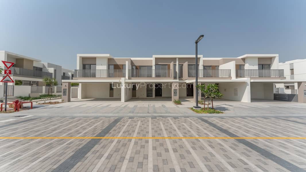 Brand New | Vacant Now | Close To Pool and Gym Brand New | Vacant Now | Close To Pool and Gym