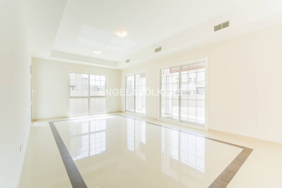 Well maintained | Upgraded | Landscaped Well maintained | Upgraded | Landscaped