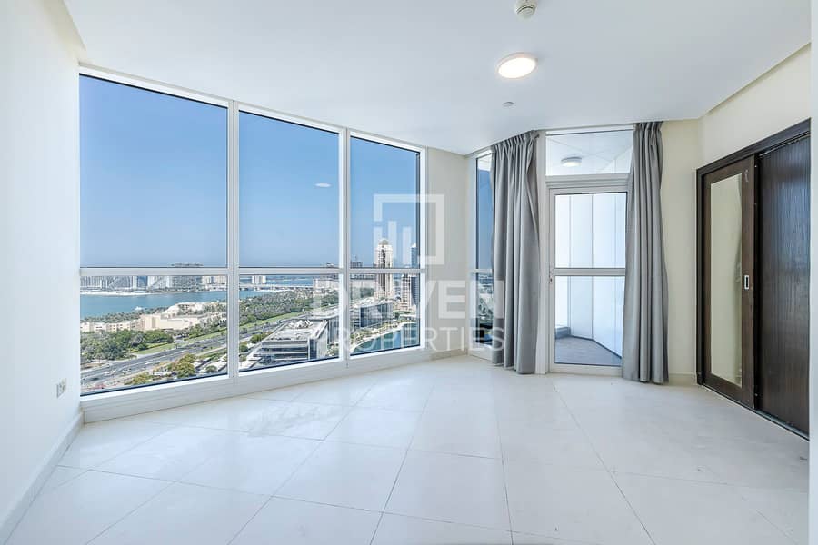 Spacious Unit | Palm View | Chiller Free Spacious Unit | Palm View | Chiller Free