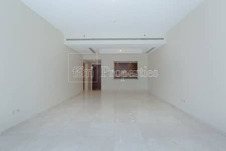 Spacious| Bright Apartment in Business Bay