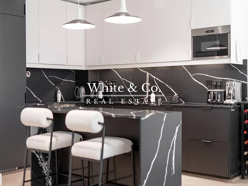Park View | Fully Upgraded & Furnished | Open Plan Park View | Fully Upgraded & Furnished | Open Plan