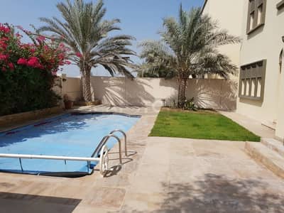 District 8 | Swimming Pool | Vacant | 3 BR District 8 | Swimming Pool | Vacant | 3 BR