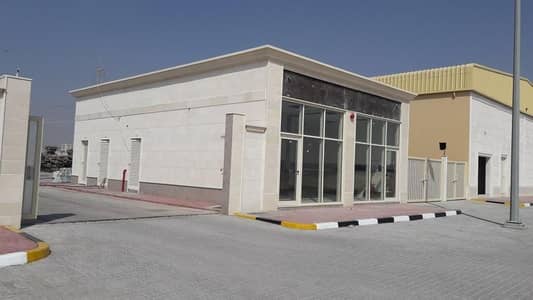 Factory for Rent in Al Sajaa Industrial, Sharjah - BRAND NEW HIGH POWER FACTORY AREA40KSQFT WITH 8K SHED RENT ONLY550K POWER 250KW 14 LABOUR ROOMS SAJA