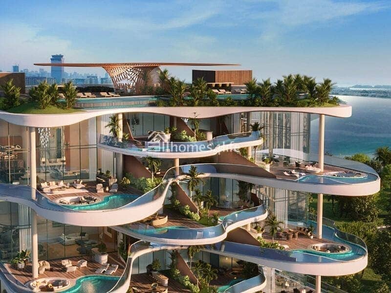 Private Infinity Pool & Lift with Ultra Luxury Private Infinity Pool & Lift with Ultra Luxury