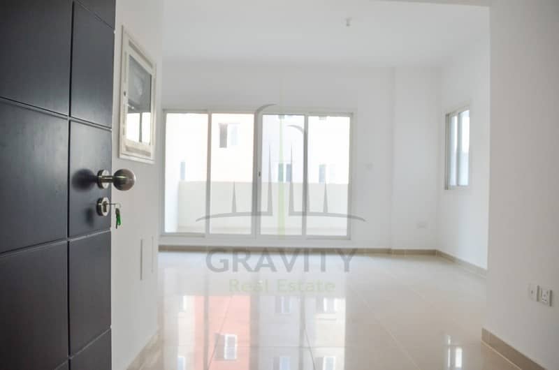 8 Beautiful 3BR Apt in Al Reef W/ 2 Payments