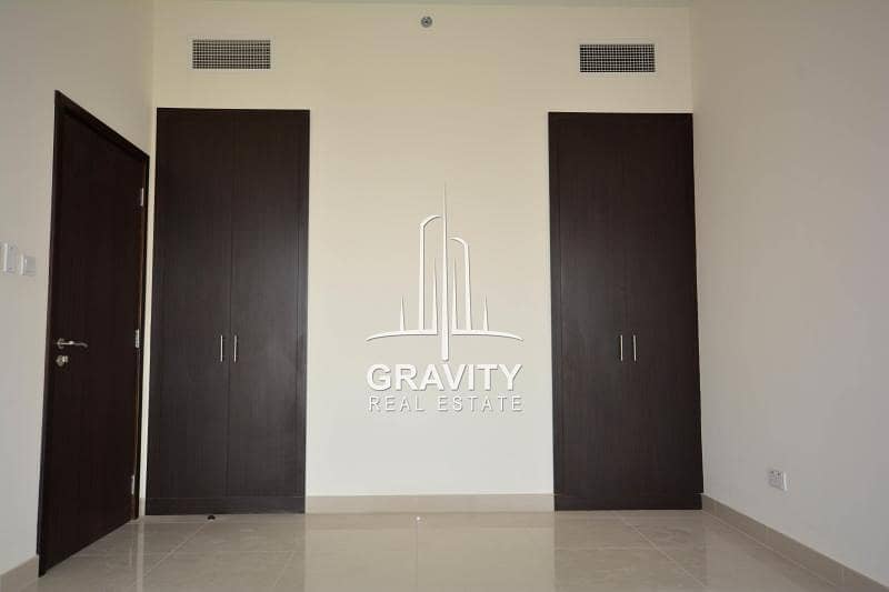 10 Vacant 1BR Apartment in Al Reem | High Floor
