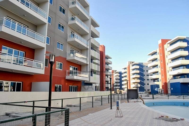 Great Investment 1 BR Apartment in Al Reef Downtown