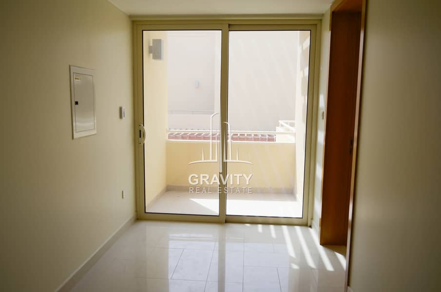 11 HOT DEAL | Extravagant 3BR Villa in Al Raha Garden