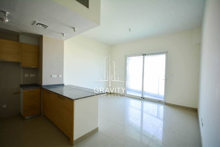 10 HOT DEAL! Perfect for investment high standard 2BR with sea view