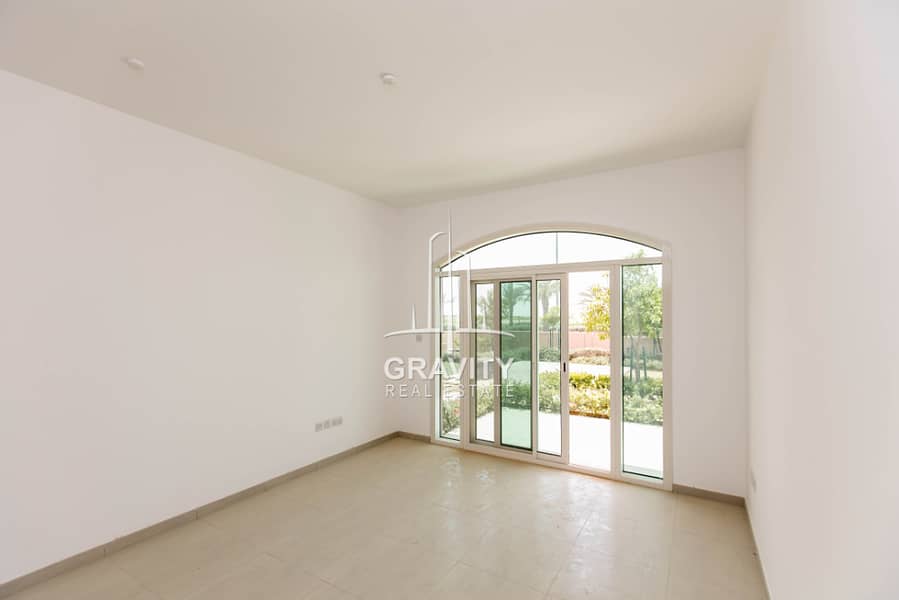 HOT DEAL! 1BR Terrace Apartment in Al Ghadeer